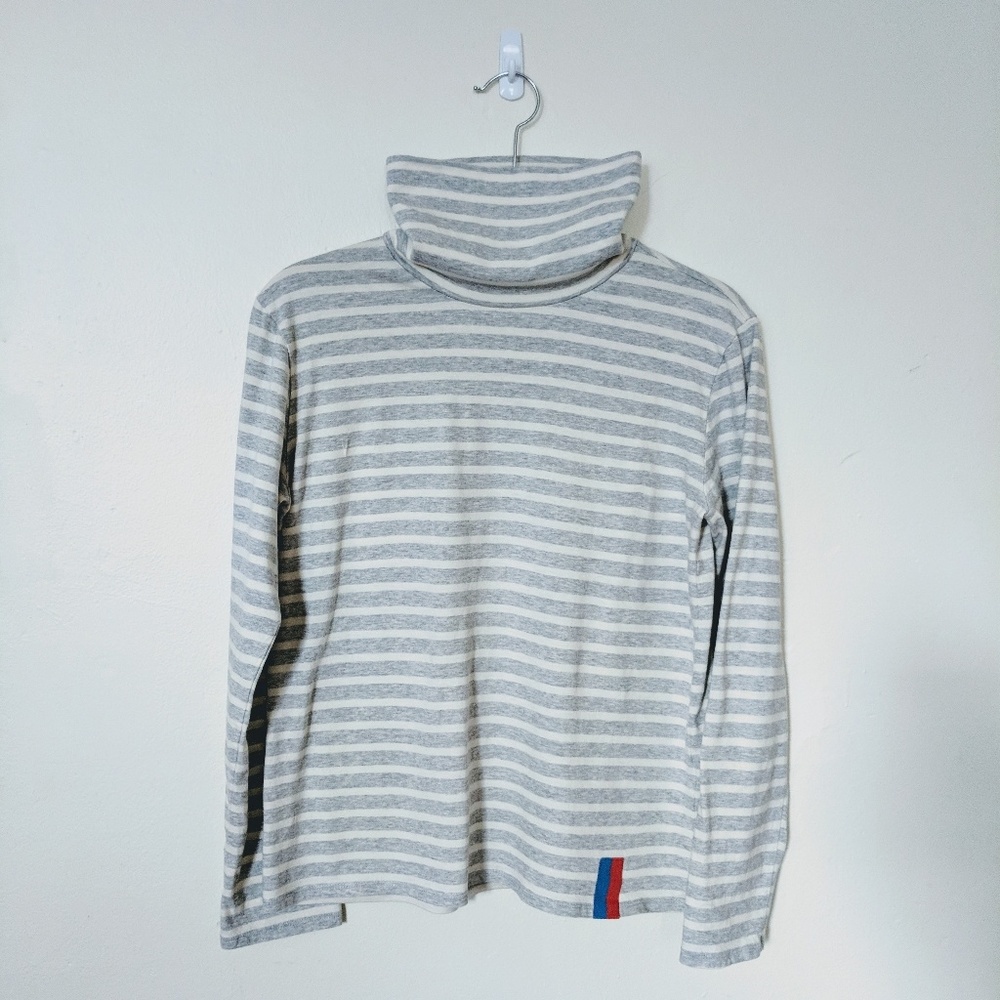Kule striped turtleneck